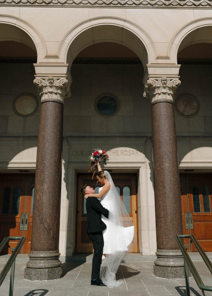 Wedding Pose Inspiration